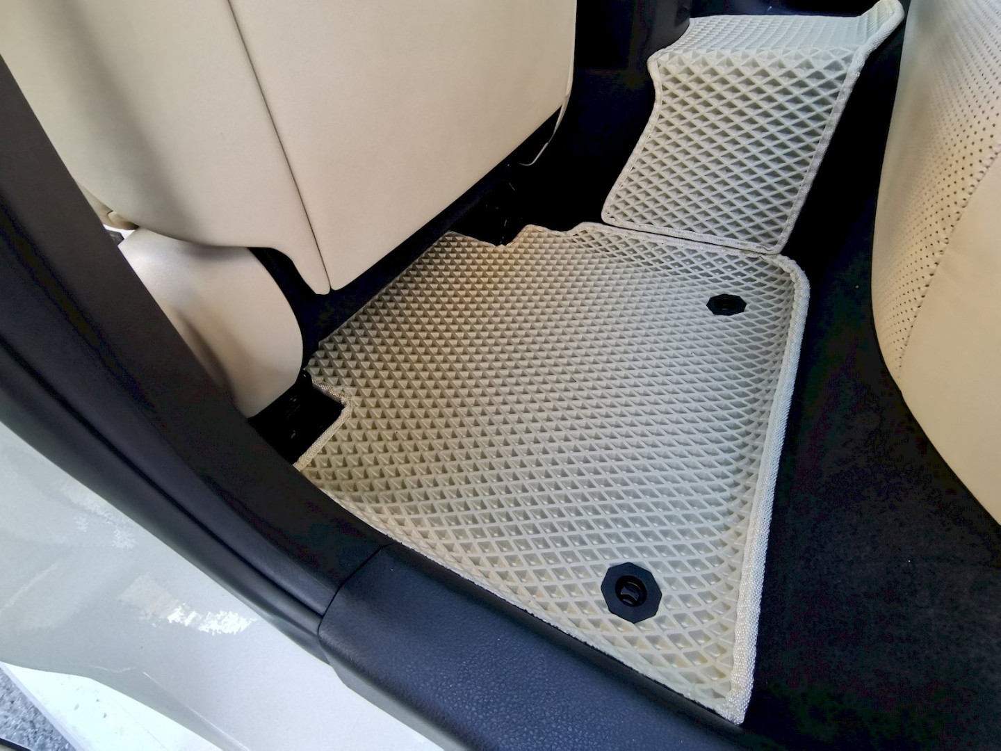 EVA автоковрики для Lexus GS IV 2012-2018 полный привод (не гибрид) — t3KLxxQDs7U resized